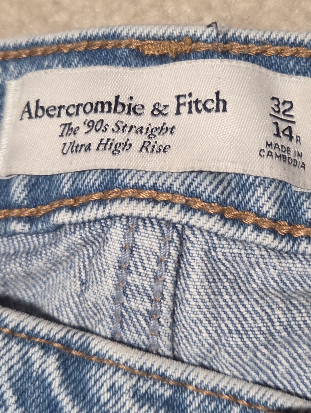 Abercrombie & Fitch The 90s Straight Jeans Women’s Ultra High Rise 32/14 - Picture 4 of 8
